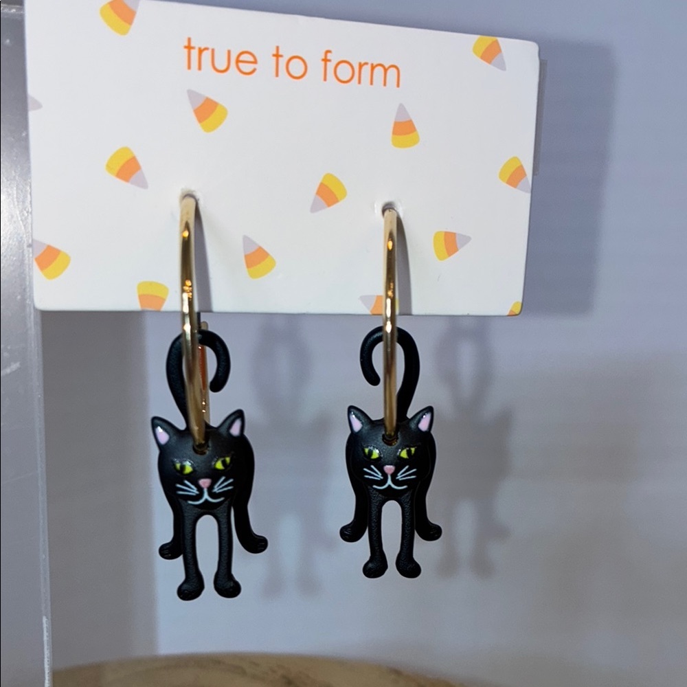 true to form Black Cat 🐈‍⬛ Earrings with Gold Hoops Perfect for Halloween 🎃